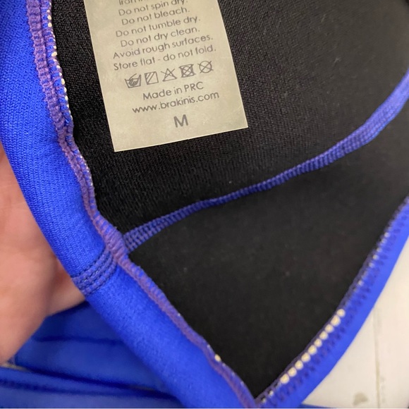 Triangl Style Neoprene Bikini - Size S/M - Picture 5 of 5